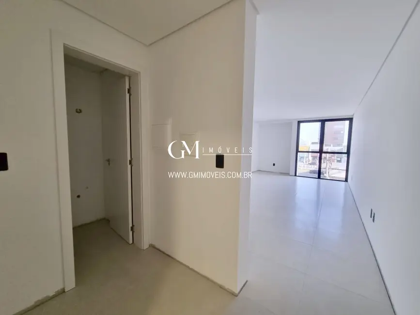 Sala Comercial com 1 quarto à venda, 35m2 em Centro, Torres - RS - imagem 4 Foto 4 de Sala Comercial com 1 quarto à venda, 35m2 em Centro, Torres - RS