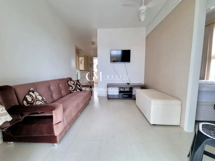 Foto 3 de Apartamento com 1 quarto à venda, 47m2 em Torres - RS