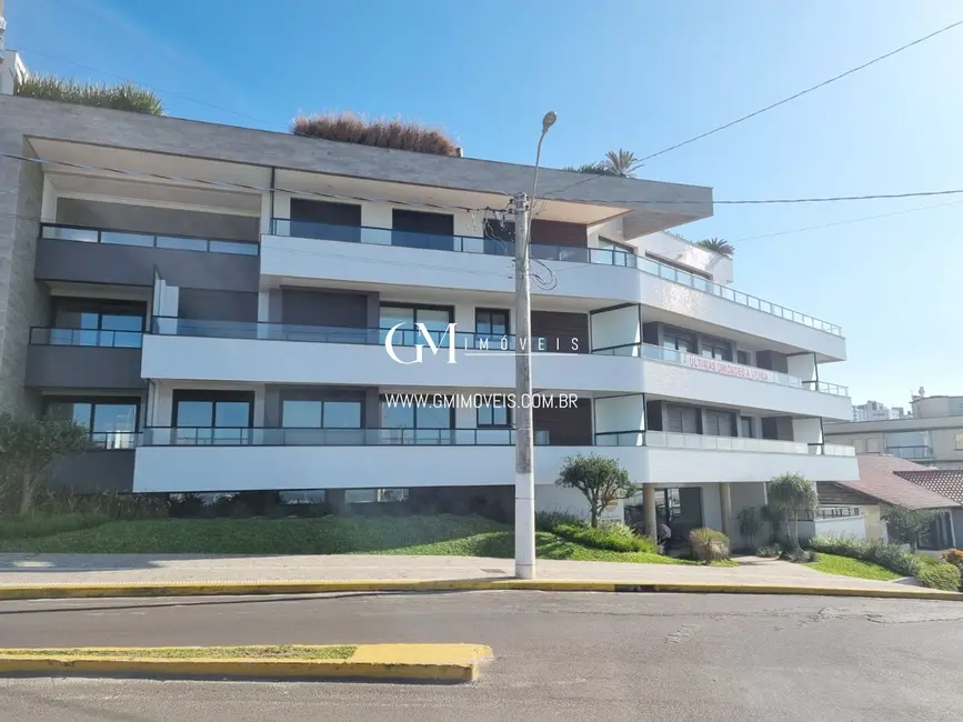 Foto 1 de Cobertura com 3 quartos à venda, 151m2 em Torres - RS