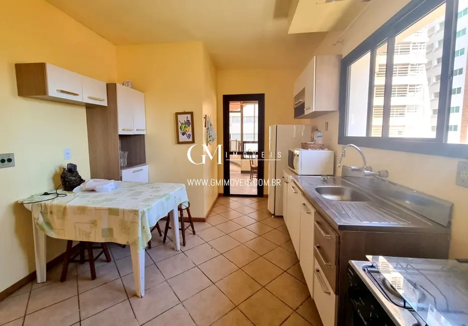 Foto 4 de Apartamento com 3 quartos à venda, 180m2 em Torres - RS