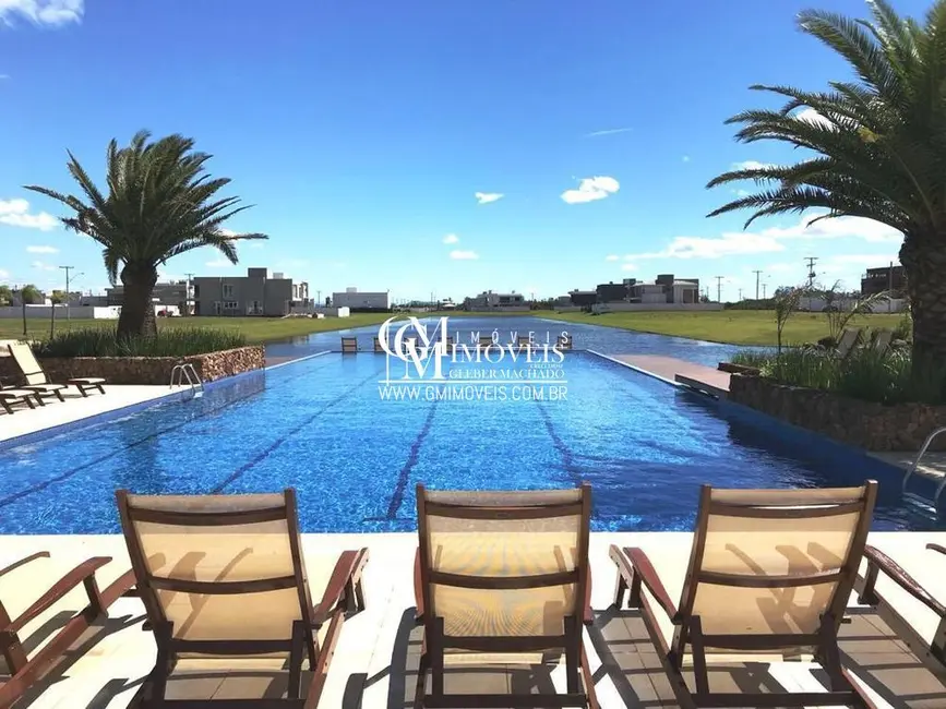 Terreno / Lote à venda, 420m2 em Torres - RS - imagem 8 Foto 8 de Terreno / Lote à venda, 420m2 em Torres - RS