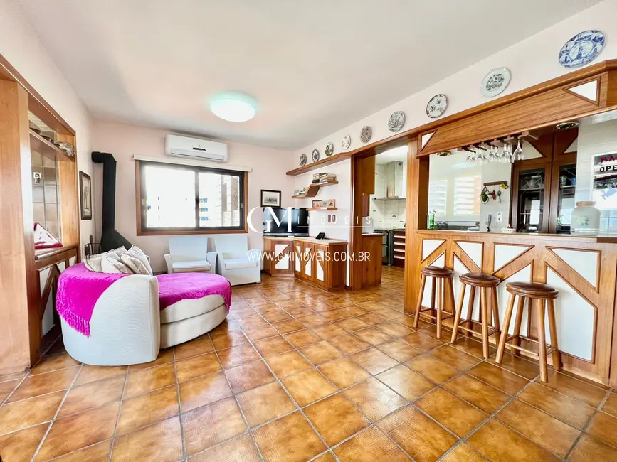 Foto 1 de Apartamento com 3 quartos à venda, 150m2 em Torres - RS