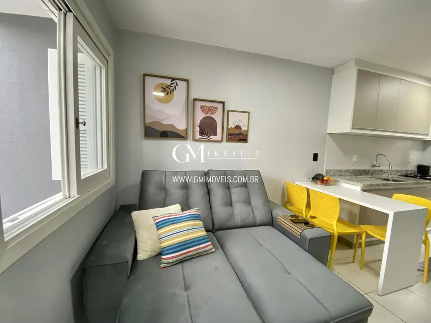 Foto 2 de Casa com 2 quartos à venda, 54m2 em Torres - RS