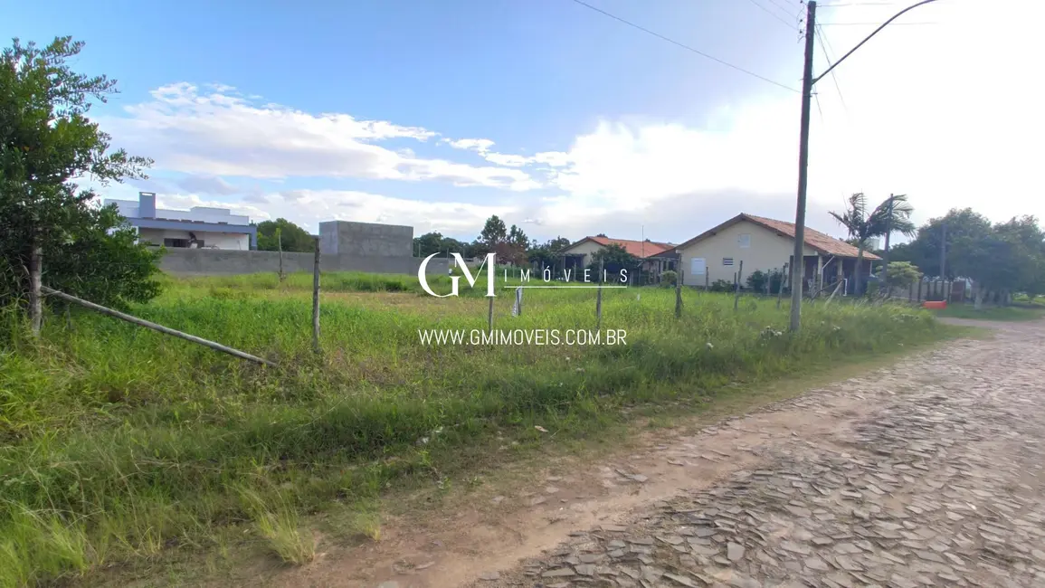 Foto 7 de Terreno / Lote à venda, 360m2 em Torres - RS