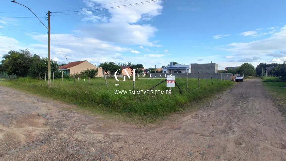 Foto 4 de Terreno / Lote à venda, 360m2 em Torres - RS