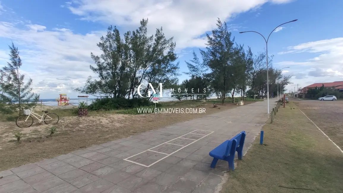 Terreno / Lote à venda, 360m2 em Torres - RS - imagem 5 Foto 5 de Terreno / Lote à venda, 360m2 em Torres - RS