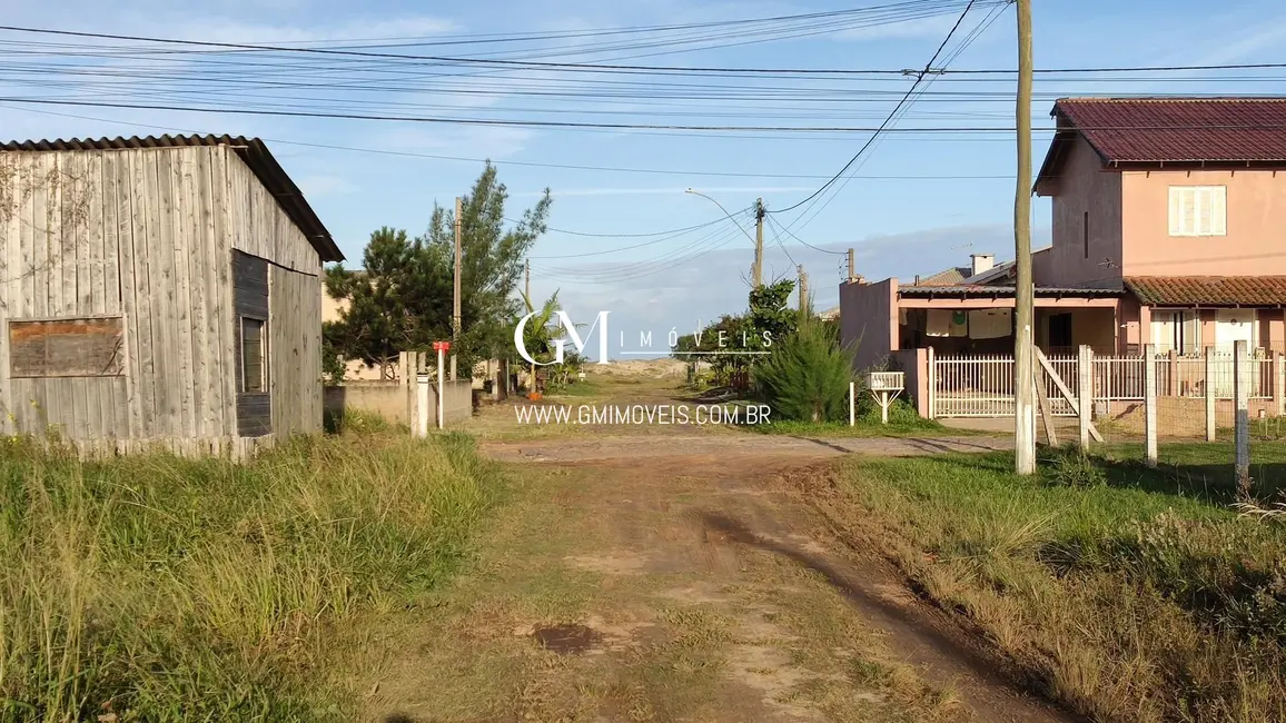 Terreno / Lote à venda, 300m2 em Torres - RS - imagem 6 Foto 6 de Terreno / Lote à venda, 300m2 em Torres - RS