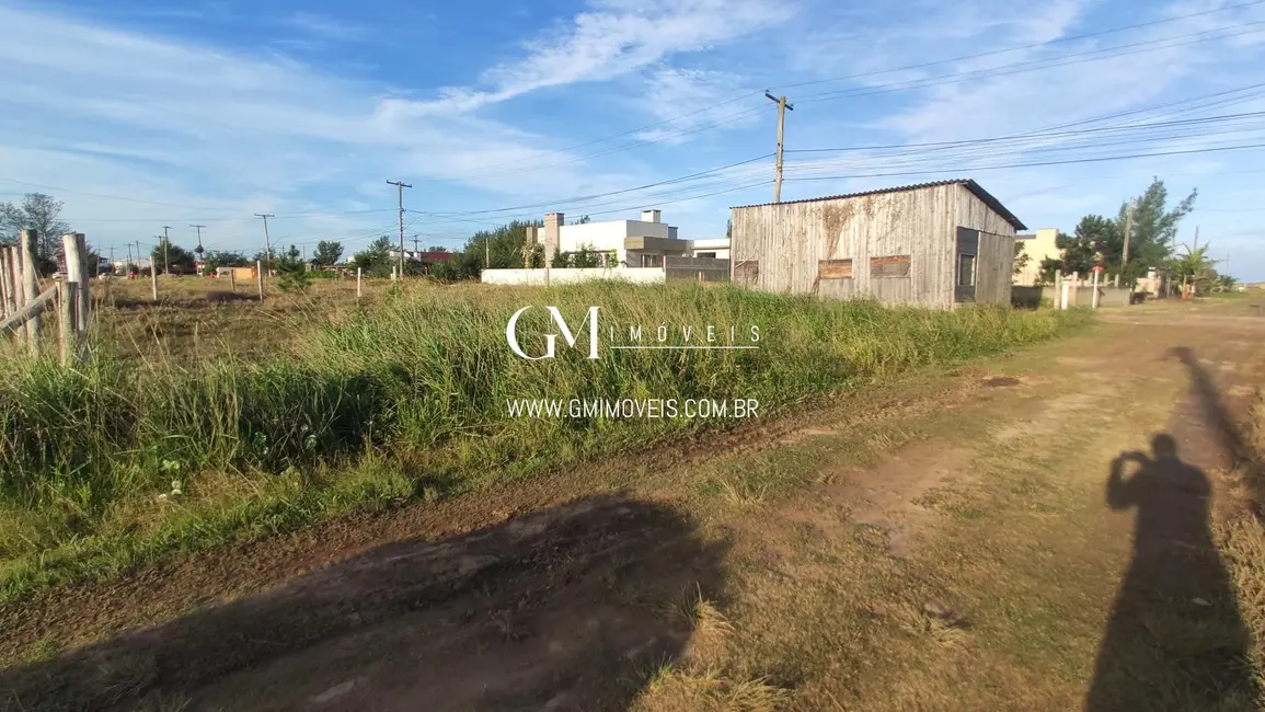 Terreno / Lote à venda, 300m2 em Torres - RS - imagem 9 Foto 9 de Terreno / Lote à venda, 300m2 em Torres - RS