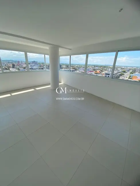 Foto 2 de Apartamento com 3 quartos à venda, 107m2 em Centro, Torres - RS