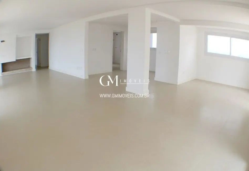 Apartamento com 4 quartos à venda, 230m2 em Torres - RS - imagem 4 Foto 4 de Apartamento com 4 quartos à venda, 230m2 em Torres - RS