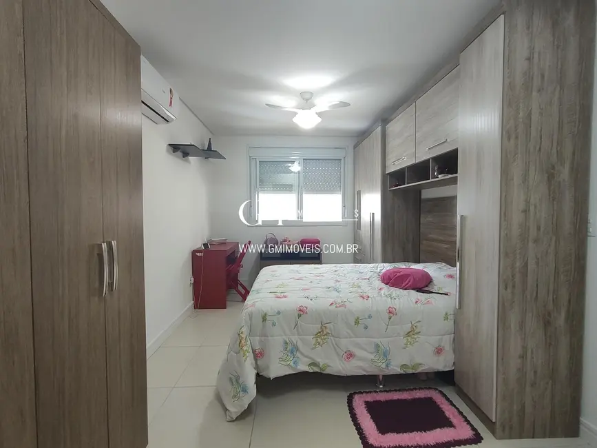 Apartamento com 2 quartos à venda, 80m2 em Centro, Torres - RS - imagem 9 Foto 9 de Apartamento com 2 quartos à venda, 80m2 em Centro, Torres - RS
