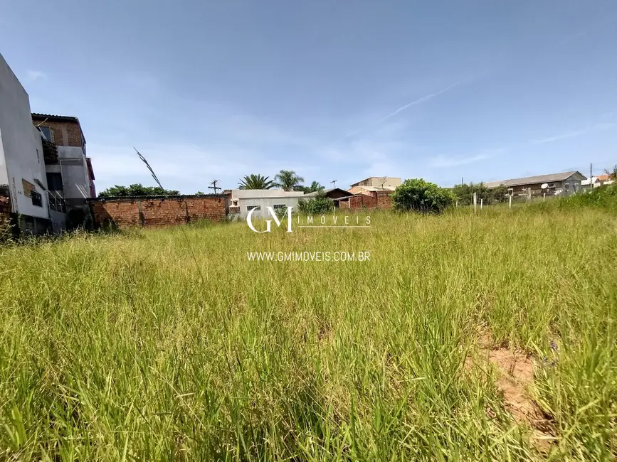 Foto 2 de Terreno / Lote à venda, 500m2 em Torres - RS