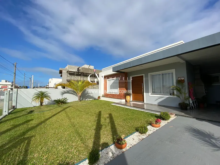 Casa com 2 quartos à venda, 120m2 em Torres - RS - imagem 7 Foto 7 de Casa com 2 quartos à venda, 120m2 em Torres - RS