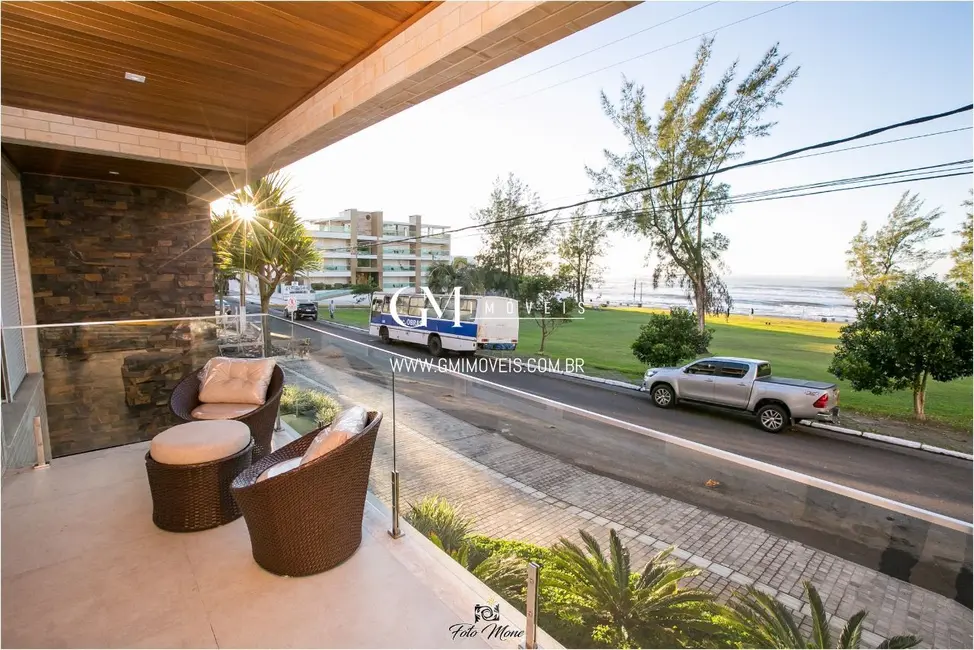Apartamento com 3 quartos à venda, 124m2 em Torres - RS - imagem 4 Foto 4 de Apartamento com 3 quartos à venda, 124m2 em Torres - RS