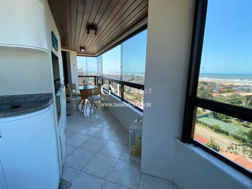 Foto 3 de Apartamento com 3 quartos à venda, 110m2 em Torres - RS