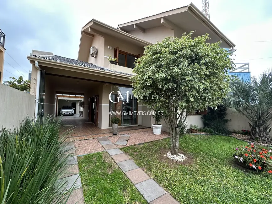 Casa com 4 quartos à venda, 173m2 em Torres - RS - imagem 2 Foto 2 de Casa com 4 quartos à venda, 173m2 em Torres - RS