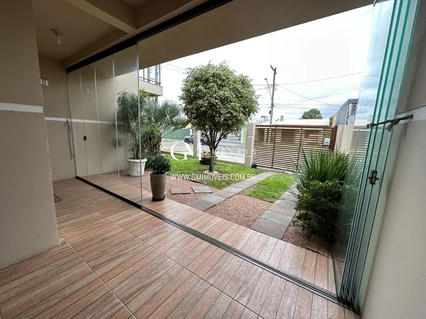 Casa com 4 quartos à venda, 173m2 em Torres - RS - imagem 3 Foto 3 de Casa com 4 quartos à venda, 173m2 em Torres - RS