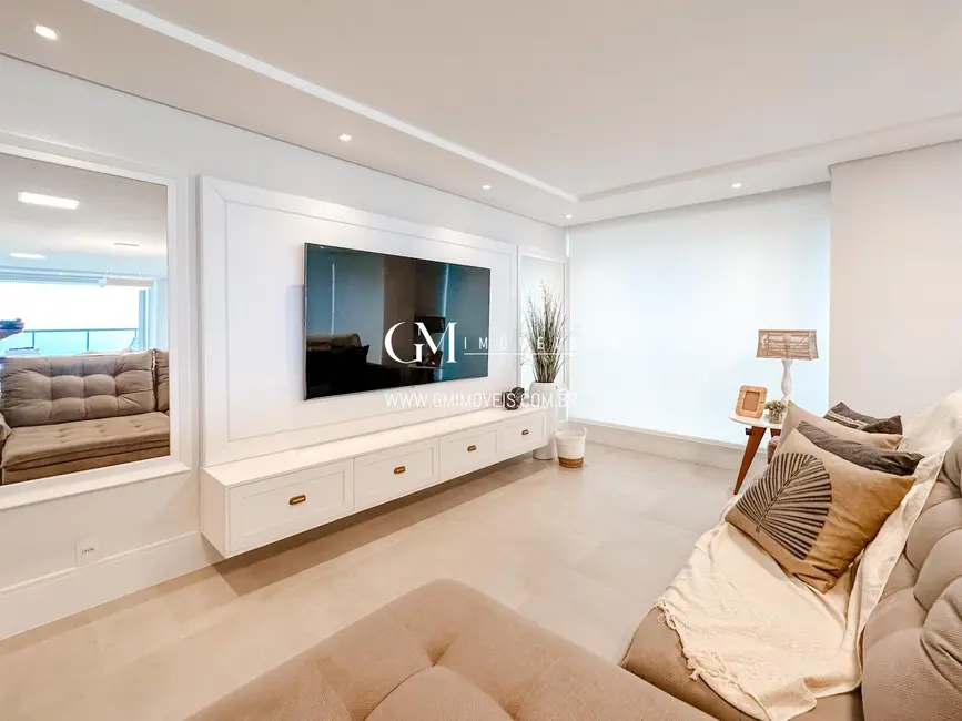 Apartamento com 4 quartos à venda, 296m2 em Torres - RS - imagem 6 Foto 6 de Apartamento com 4 quartos à venda, 296m2 em Torres - RS