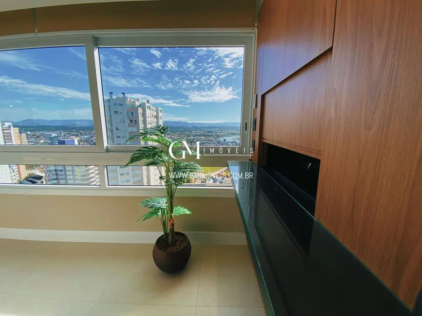 Foto 9 de Apartamento com 3 quartos à venda, 130m2 em Torres - RS