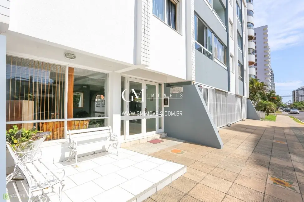 Apartamento com 2 quartos à venda, 63m2 em Torres - RS - imagem 3 Foto 3 de Apartamento com 2 quartos à venda, 63m2 em Torres - RS