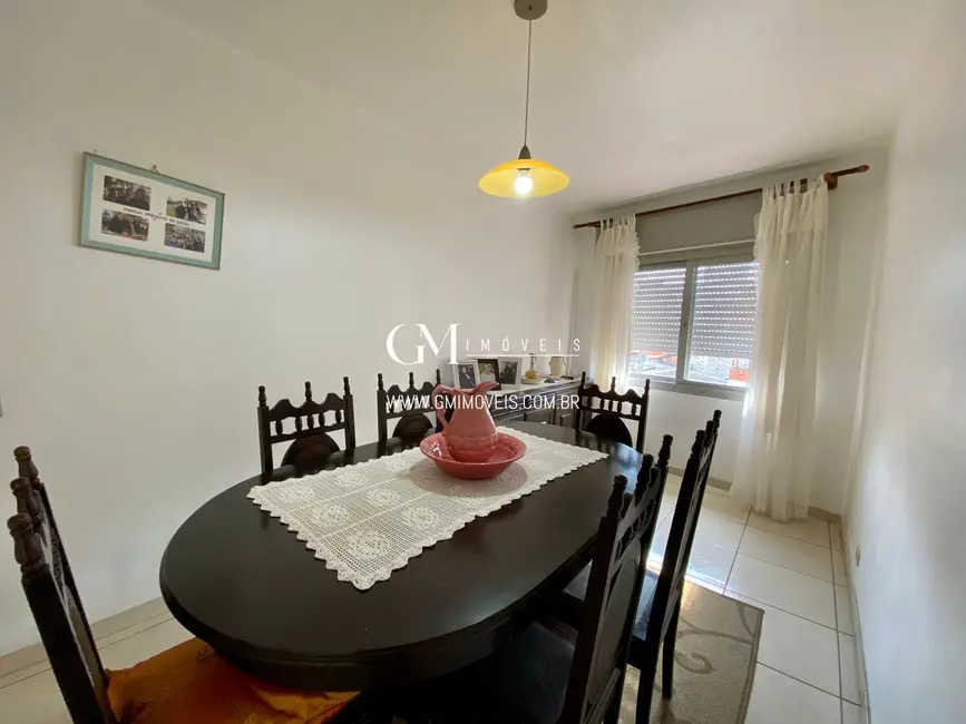 Apartamento com 3 quartos à venda, 133m2 em Centro, Torres - RS - imagem 8 Foto 8 de Apartamento com 3 quartos à venda, 133m2 em Centro, Torres - RS