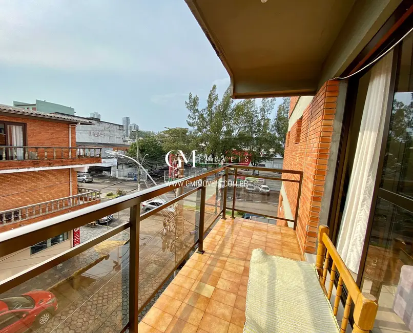 Apartamento com 3 quartos à venda, 133m2 em Centro, Torres - RS - imagem 6 Foto 6 de Apartamento com 3 quartos à venda, 133m2 em Centro, Torres - RS