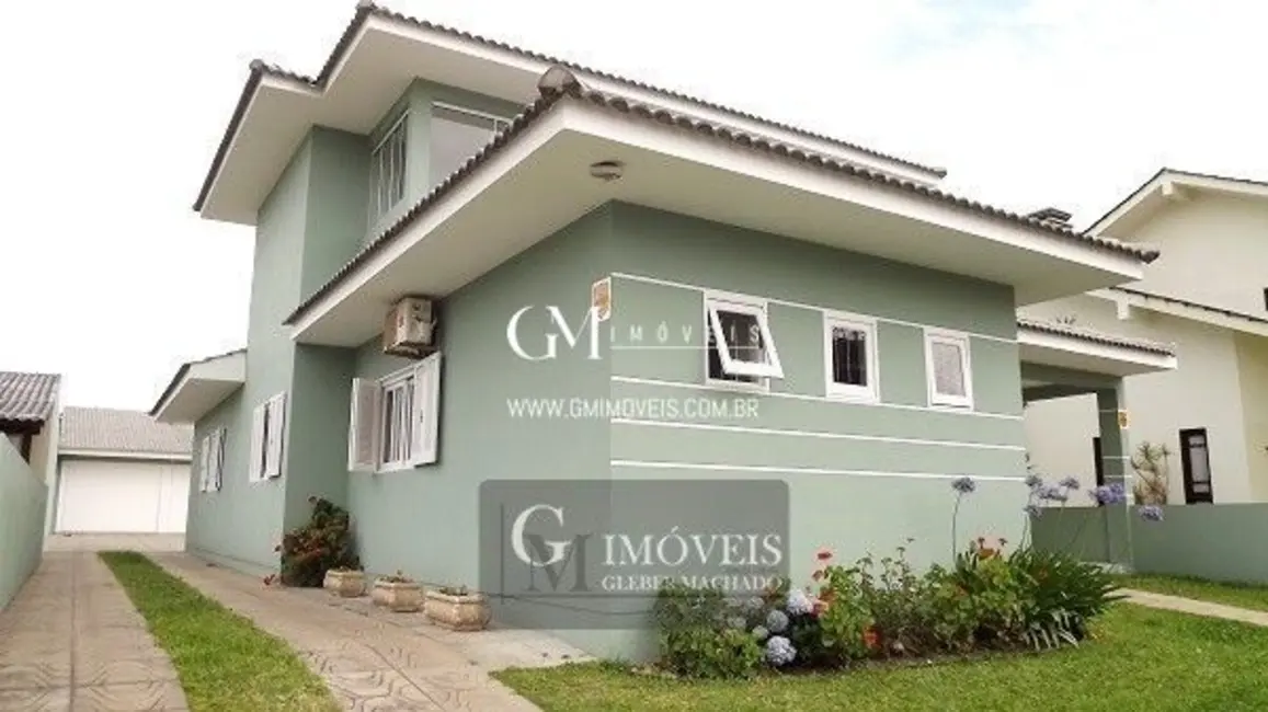Casa com 5 quartos à venda, 326m2 em Torres - RS - imagem 3 Foto 3 de Casa com 5 quartos à venda, 326m2 em Torres - RS