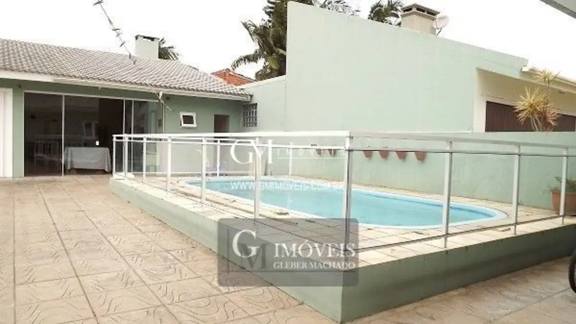 Casa com 5 quartos à venda, 326m2 em Torres - RS - imagem 9 Foto 9 de Casa com 5 quartos à venda, 326m2 em Torres - RS