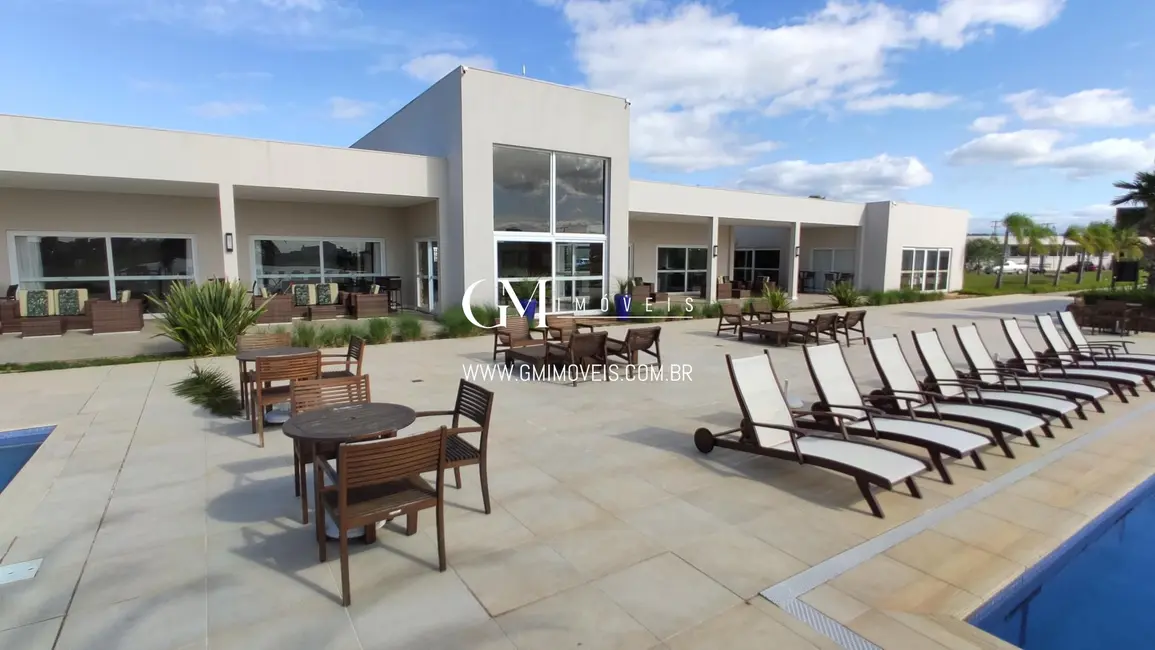 Foto 2 de Terreno / Lote à venda, 420m2 em Torres - RS