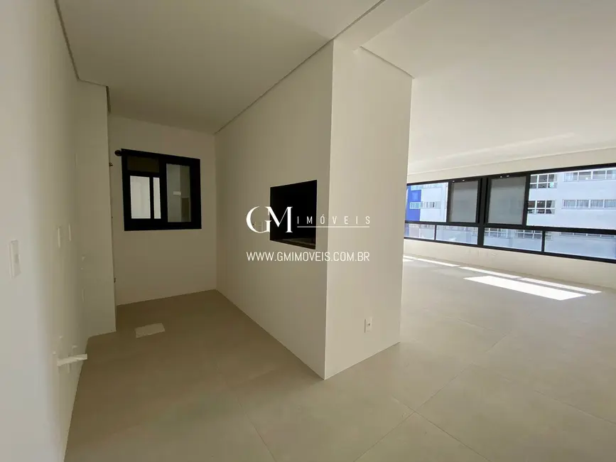 Apartamento com 1 quarto à venda, 50m2 em Centro, Torres - RS - imagem 5 Foto 5 de Apartamento com 1 quarto à venda, 50m2 em Centro, Torres - RS