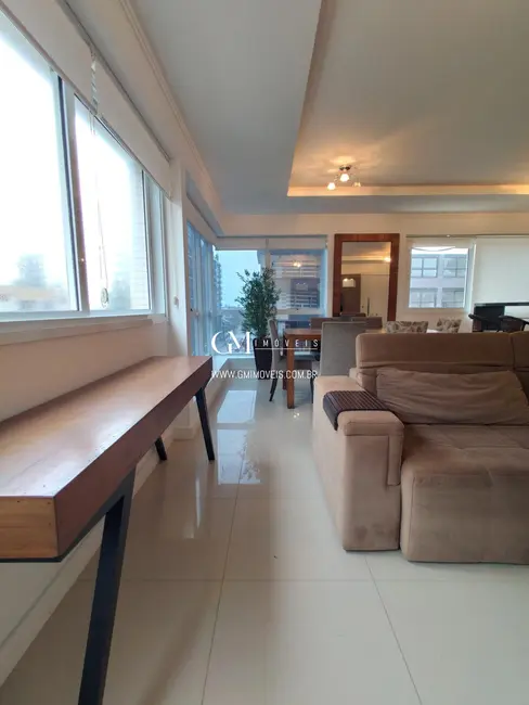 Apartamento com 3 quartos à venda, 129m2 em Torres - RS - imagem 4 Foto 4 de Apartamento com 3 quartos à venda, 129m2 em Torres - RS