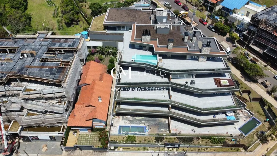 Casa com 4 quartos à venda, 292m2 em Torres - RS - imagem 7 Foto 7 de Casa com 4 quartos à venda, 292m2 em Torres - RS