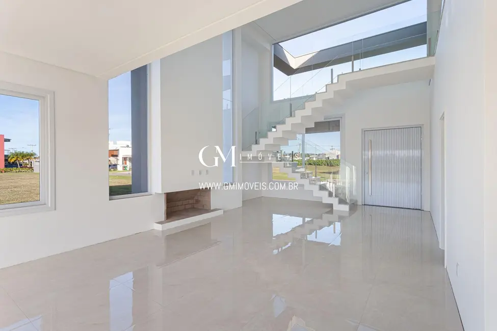 Foto 8 de Casa de Condomínio com 4 quartos à venda, 308m2 em Torres - RS