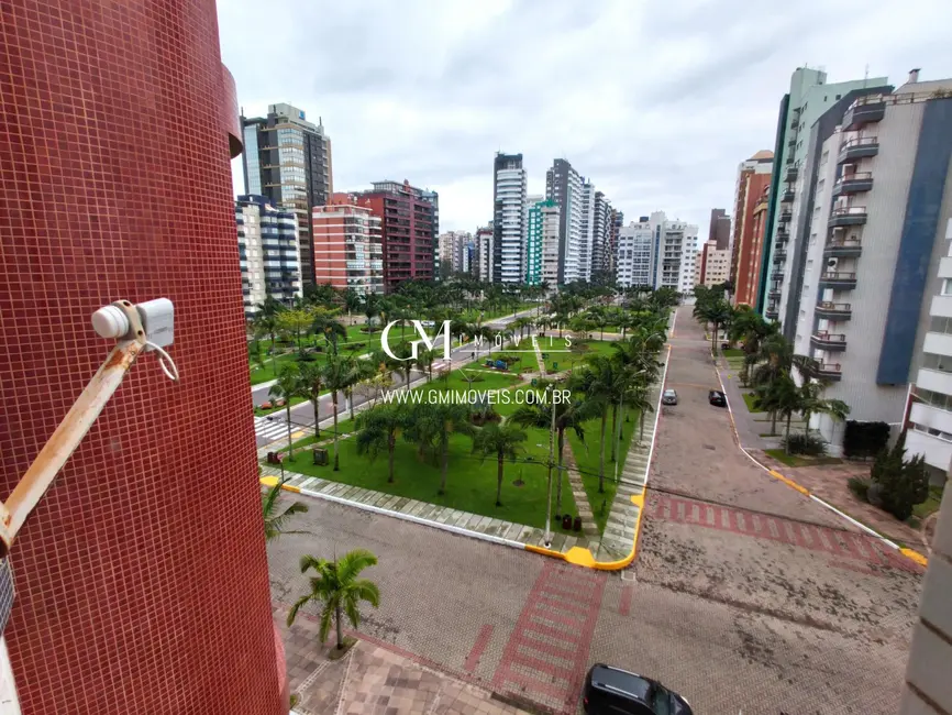 Apartamento com 4 quartos à venda, 172m2 em Torres - RS - imagem 9 Foto 9 de Apartamento com 4 quartos à venda, 172m2 em Torres - RS