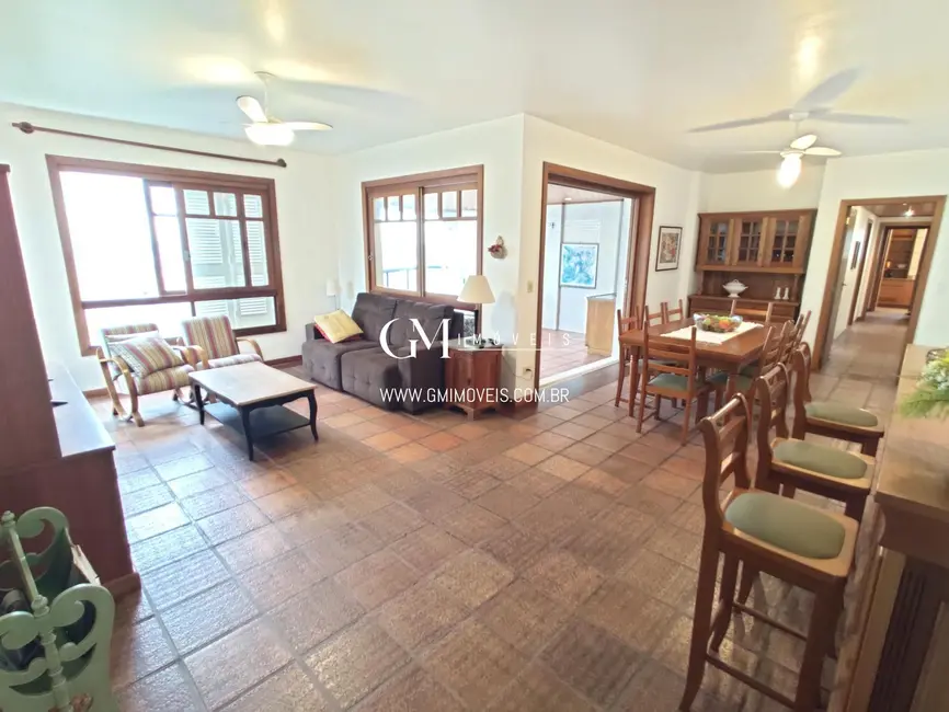 Apartamento com 4 quartos à venda, 172m2 em Torres - RS - imagem 3 Foto 3 de Apartamento com 4 quartos à venda, 172m2 em Torres - RS