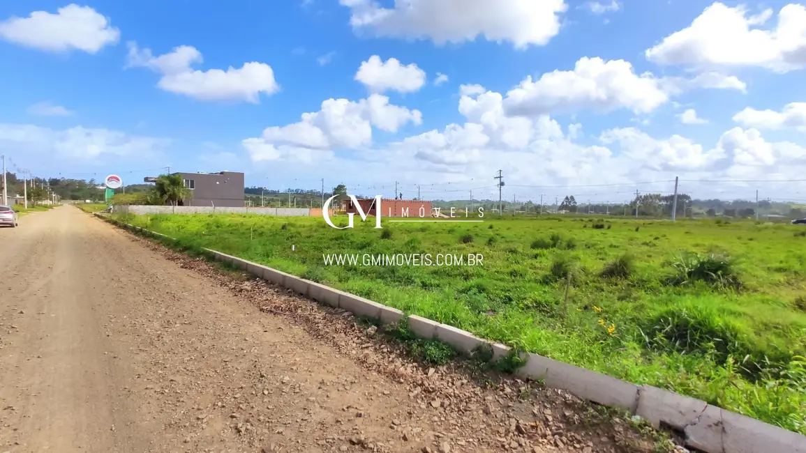 Foto 3 de Terreno / Lote à venda, 360m2 em Torres - RS