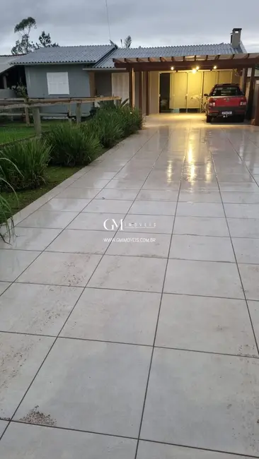 Casa com 2 quartos à venda, 100m2 em Torres - RS - imagem 5 Foto 5 de Casa com 2 quartos à venda, 100m2 em Torres - RS