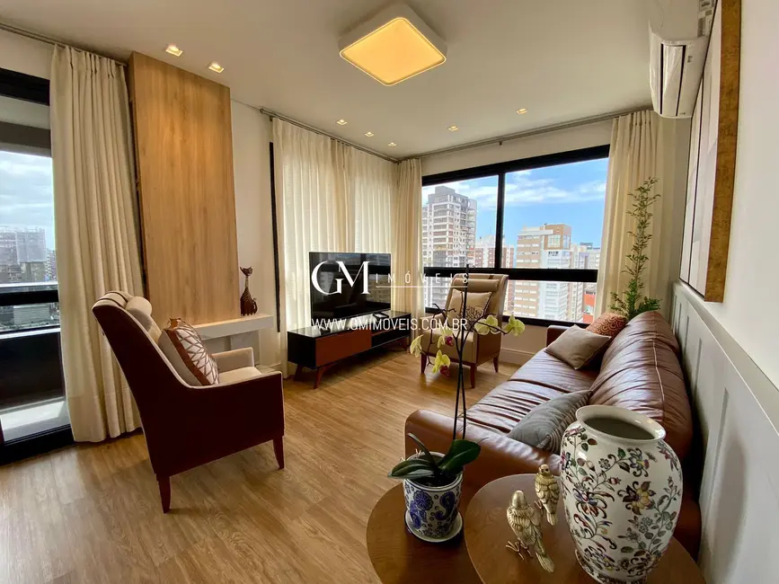 Apartamento com 3 quartos à venda, 106m2 em Centro, Torres - RS - imagem 3 Foto 3 de Apartamento com 3 quartos à venda, 106m2 em Centro, Torres - RS