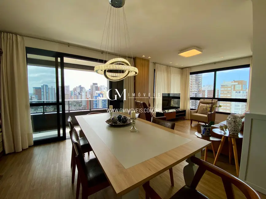 Foto 1 de Apartamento com 3 quartos à venda, 106m2 em Centro, Torres - RS