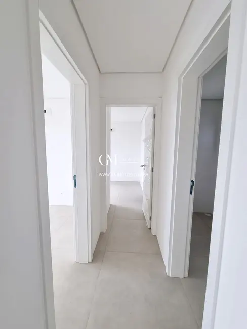 Apartamento com 2 quartos à venda, 84m2 em Centro, Torres - RS - imagem 9 Foto 9 de Apartamento com 2 quartos à venda, 84m2 em Centro, Torres - RS