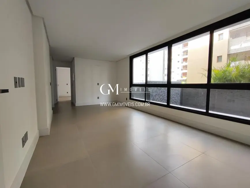 Apartamento com 2 quartos à venda, 182m2 em Torres - RS - imagem 5 Foto 5 de Apartamento com 2 quartos à venda, 182m2 em Torres - RS