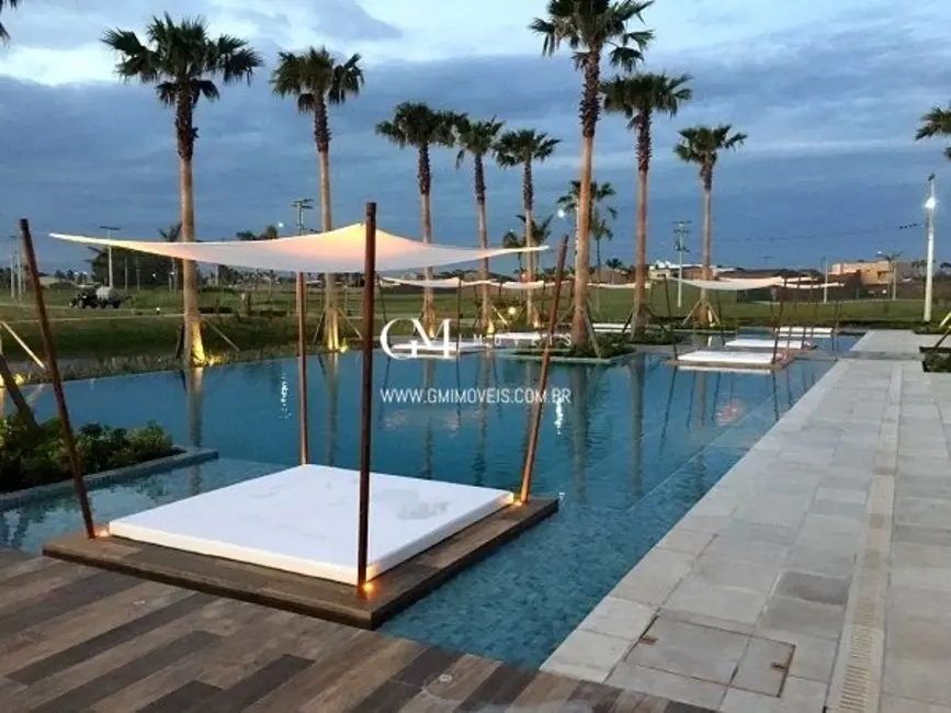 Foto 8 de Terreno / Lote à venda, 481m2 em Torres - RS