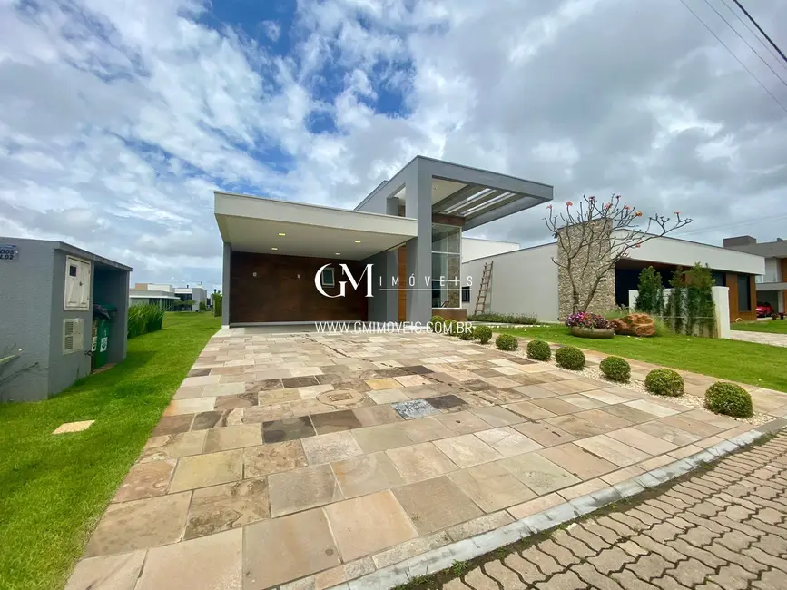 Casa com 3 quartos à venda, 200m2 em Torres - RS - imagem 4 Foto 4 de Casa com 3 quartos à venda, 200m2 em Torres - RS