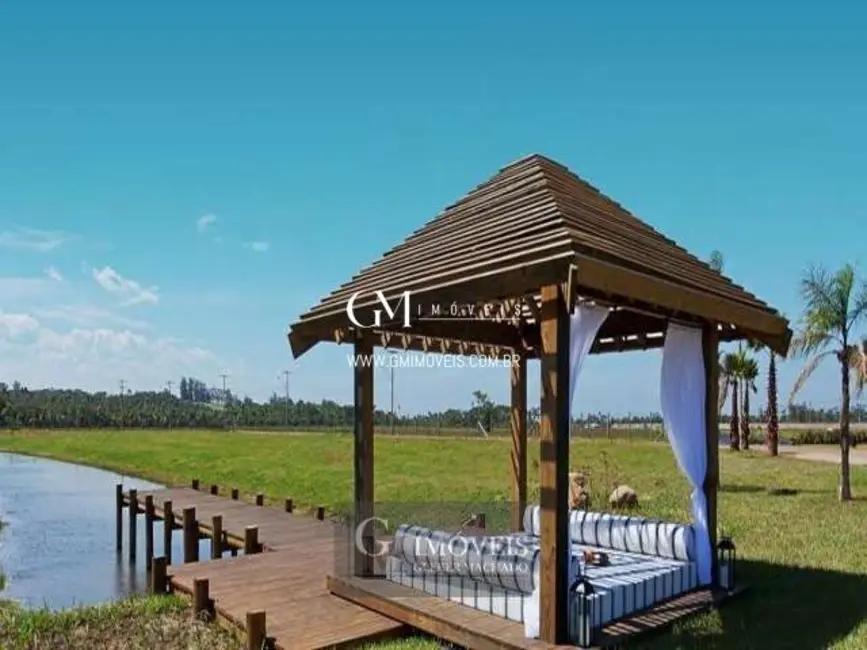 Foto 4 de Terreno / Lote à venda, 495m2 em Torres - RS