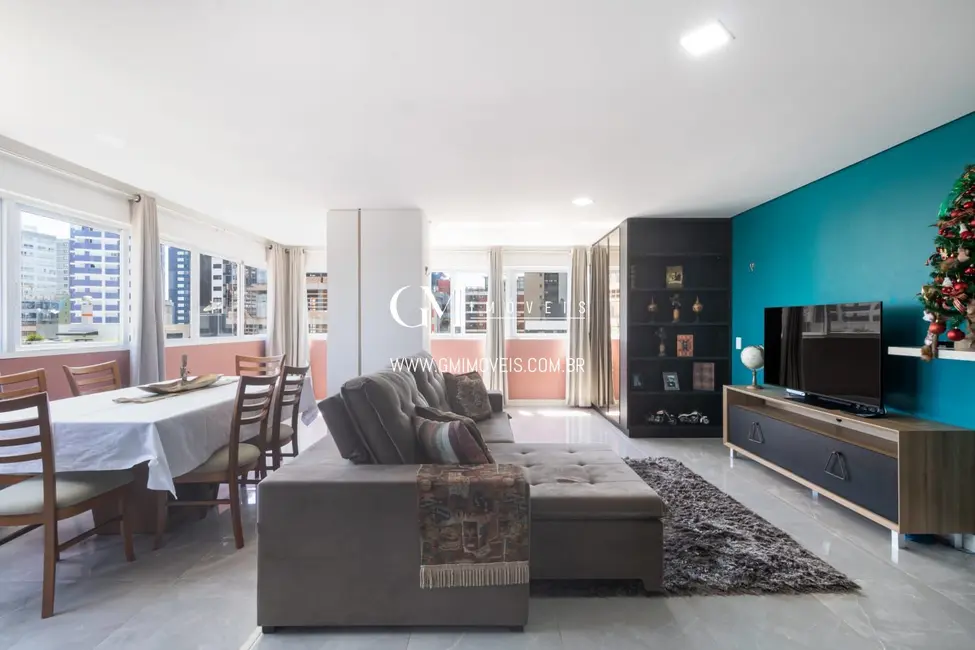 Foto 1 de Apartamento com 3 quartos à venda, 110m2 em Torres - RS