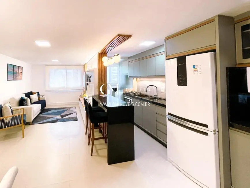Apartamento com 3 quartos à venda, 95m2 em Centro, Torres - RS - imagem 8 Foto 8 de Apartamento com 3 quartos à venda, 95m2 em Centro, Torres - RS