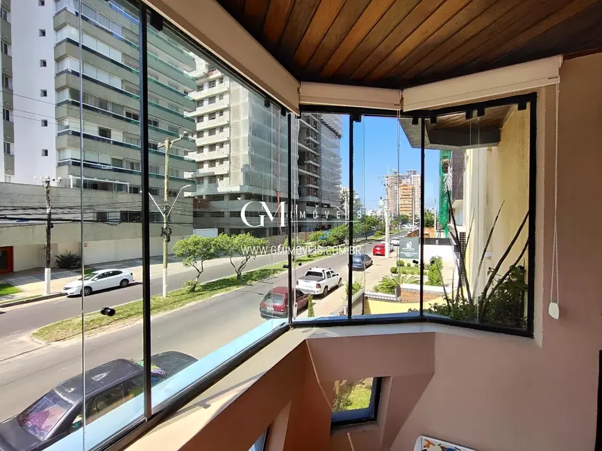 Foto 9 de Apartamento com 4 quartos à venda, 146m2 em Torres - RS