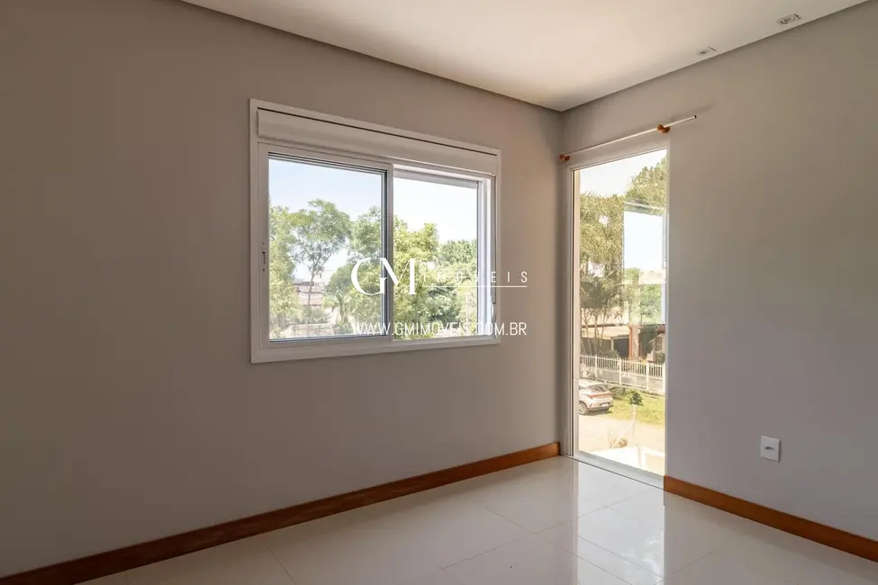 Casa com 3 quartos à venda, 200m2 em Torres - RS - imagem 8 Foto 8 de Casa com 3 quartos à venda, 200m2 em Torres - RS