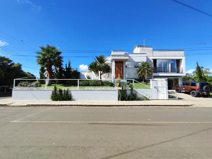 Foto 2 de Casa com 3 quartos à venda, 410m2 em Centro, Praia Grande - SC