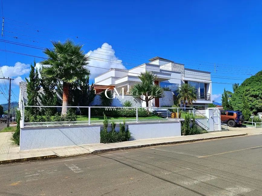 Foto 4 de Casa com 3 quartos à venda, 410m2 em Centro, Praia Grande - SC